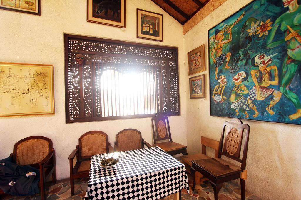 Posnya Seni Godod Art Gallery & Homestay Yogyakarta Eksteriør billede